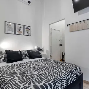 Design Loft In Centro Storico - Casa Courrier Bologna